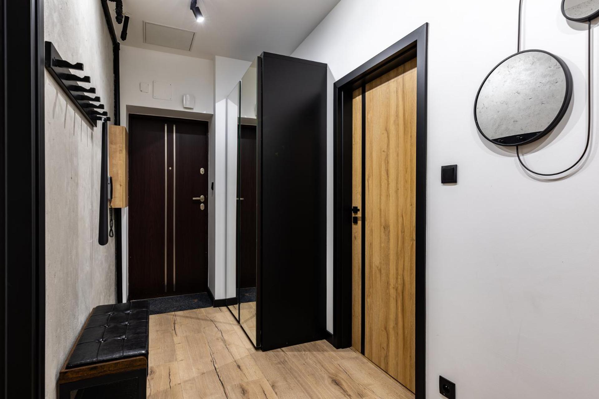 Apartamenty Premium, Faktura Vat, Zrodlowa Centrum Parter Ground Floor Parking Super Lokalizacja Two Bedrooms Kitchen 50 M2 เคียลเซ ภายนอก รูปภาพ